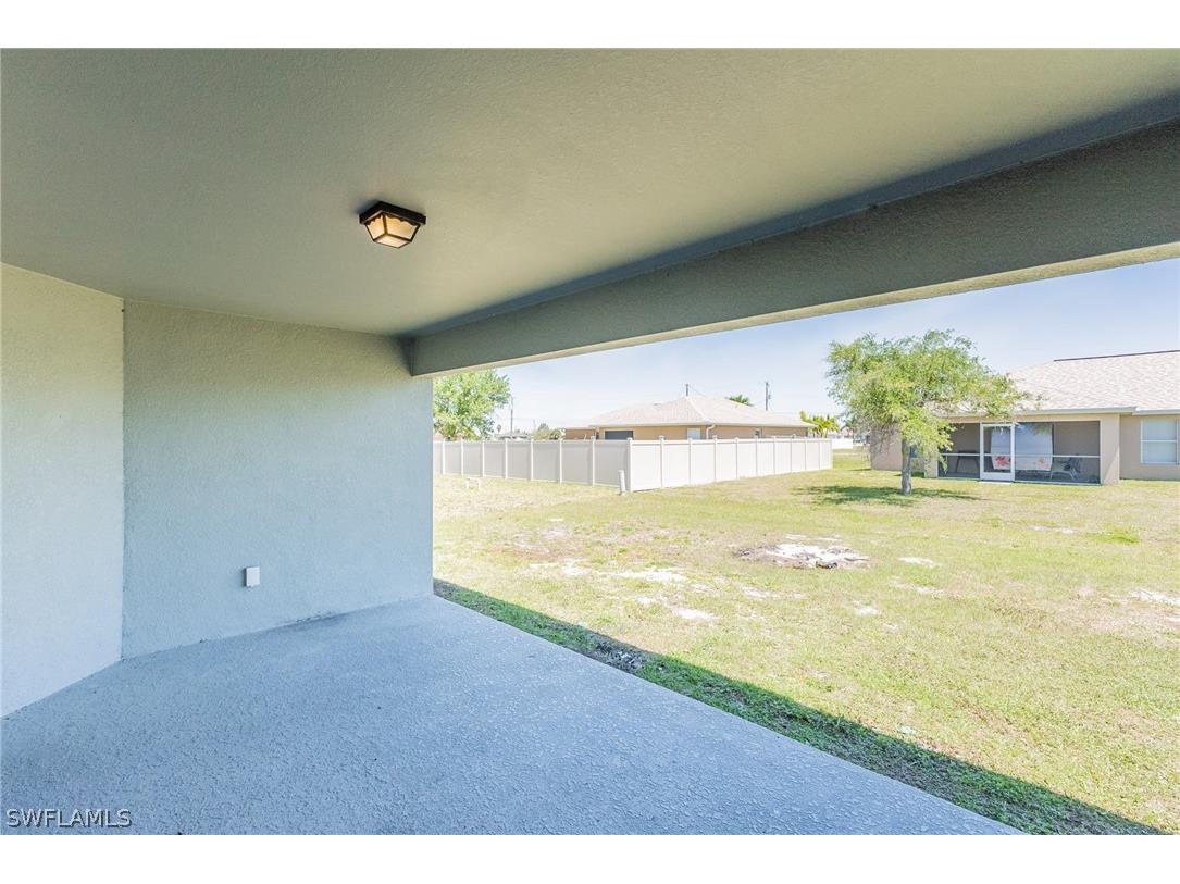 1725 NW 11th Place Cape Coral FL 33993 224034815 image36