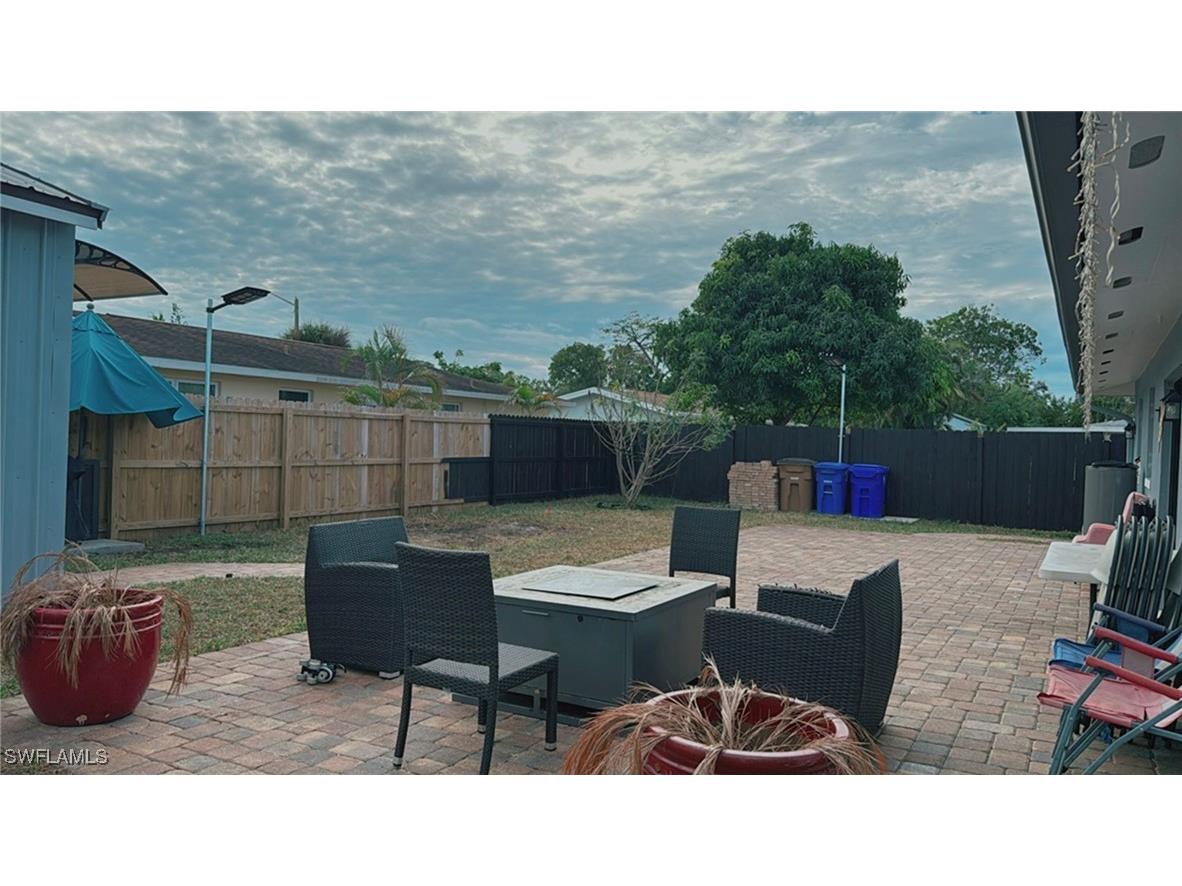 1736 Framingham Court Fort Myers FL 33907 225000150 image7