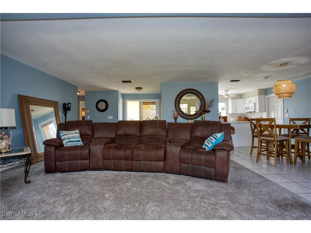 1739 Sandy Circle Cape Coral FL 33904 225015699 image4