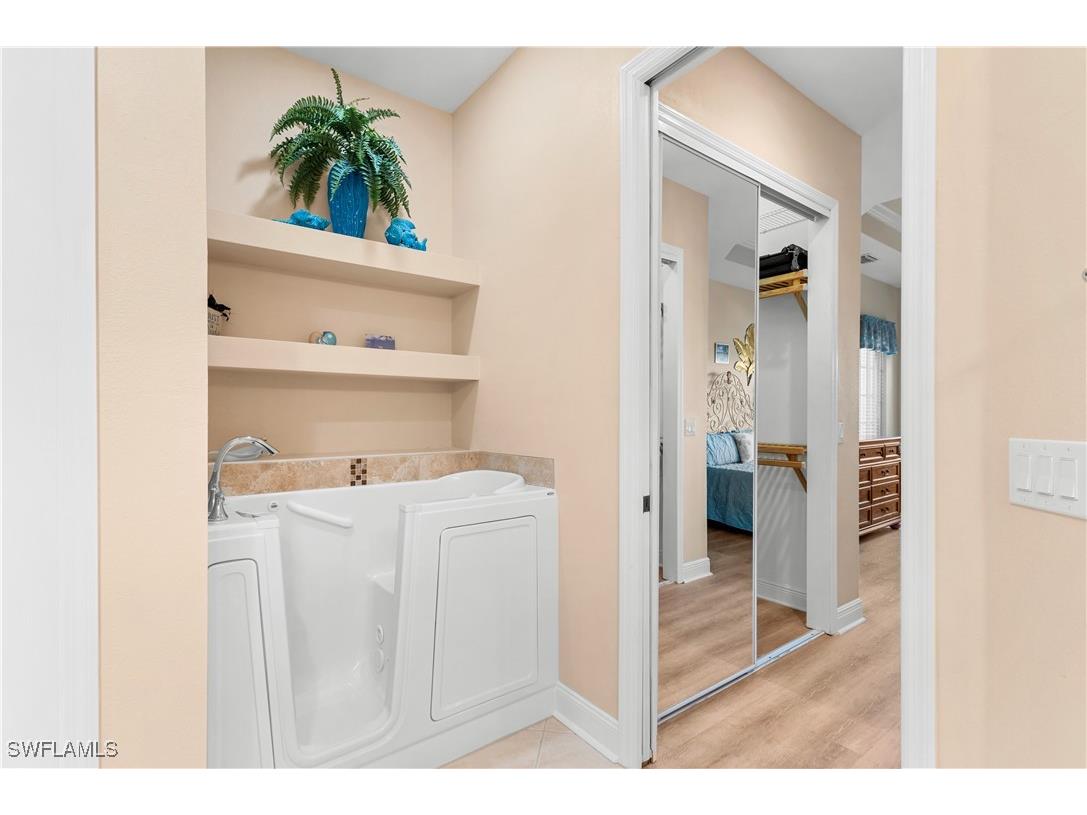 174 Shadroe Cove Circle #1003 Cape Coral FL 33991 225011220 image14