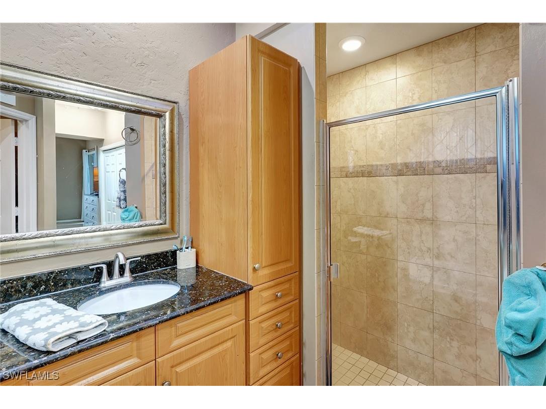 1741 Emerald Cove Circle Cape Coral FL 33991 225015343 image32