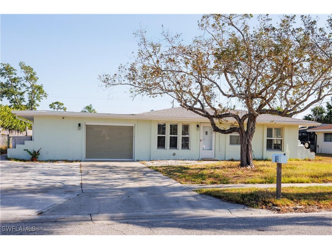 1744 W Bluewater Terrace North Fort Myers FL 33903 225042460 image1