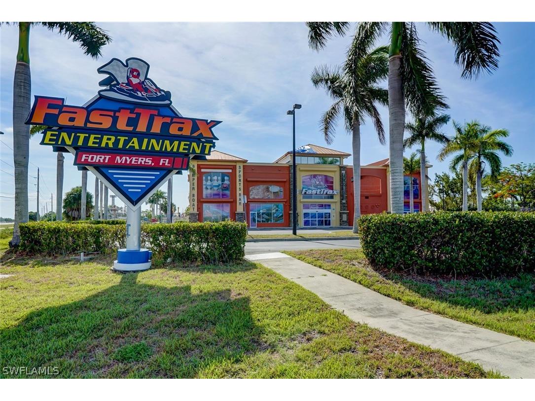 17455 Summerlin Road Fort Myers FL 33908 224047689 image1
