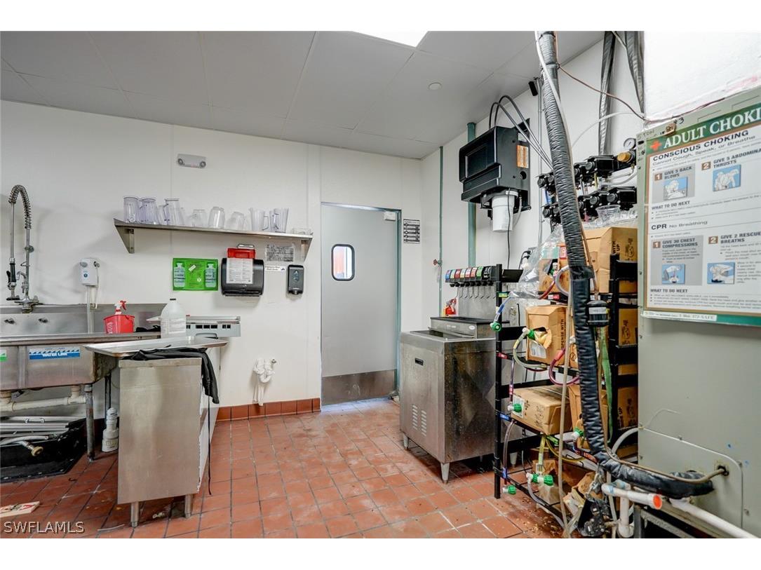 17455 Summerlin Road Fort Myers FL 33908 224047689 image29