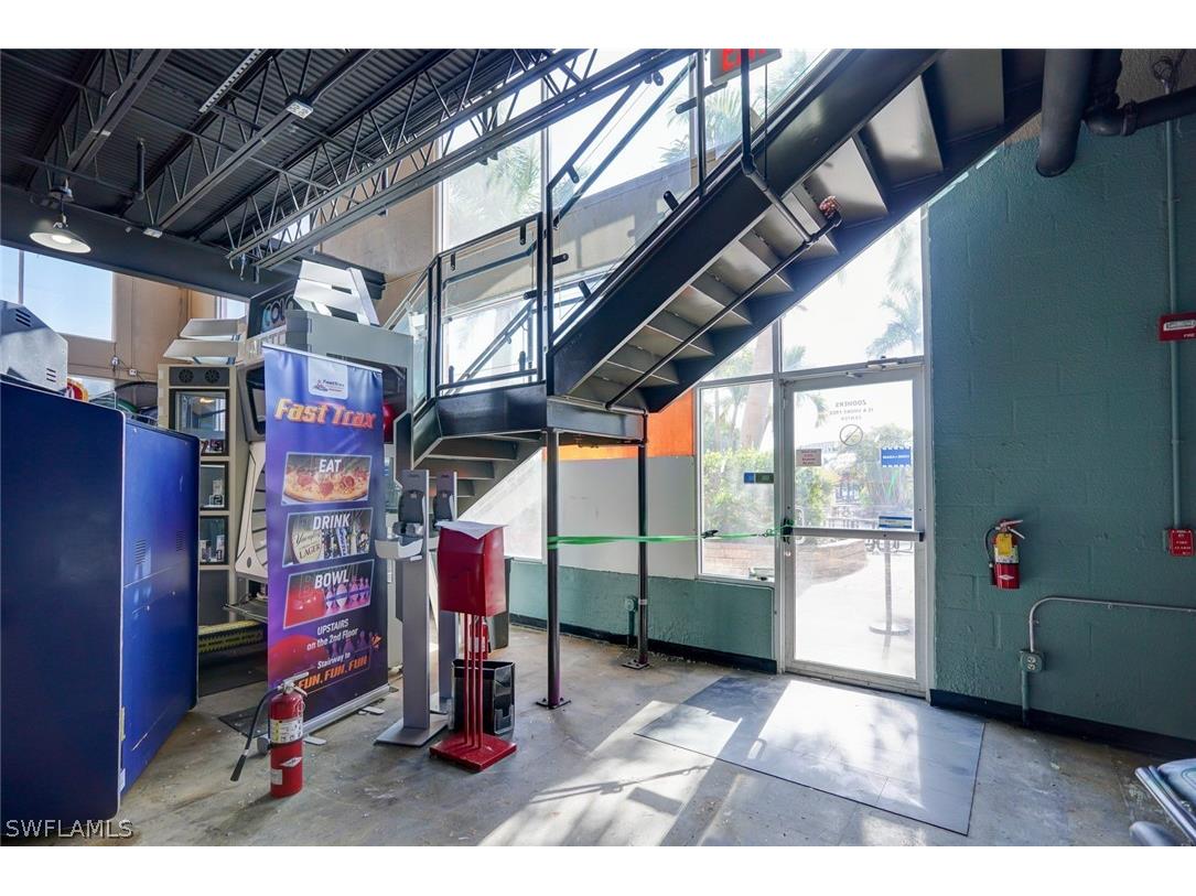 17455 Summerlin Road Fort Myers FL 33908 224047689 image48