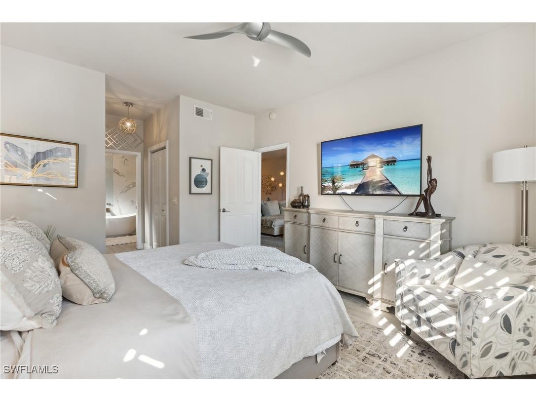 1747 Reuven Circle #1703 Naples FL 34112 224095316 image18