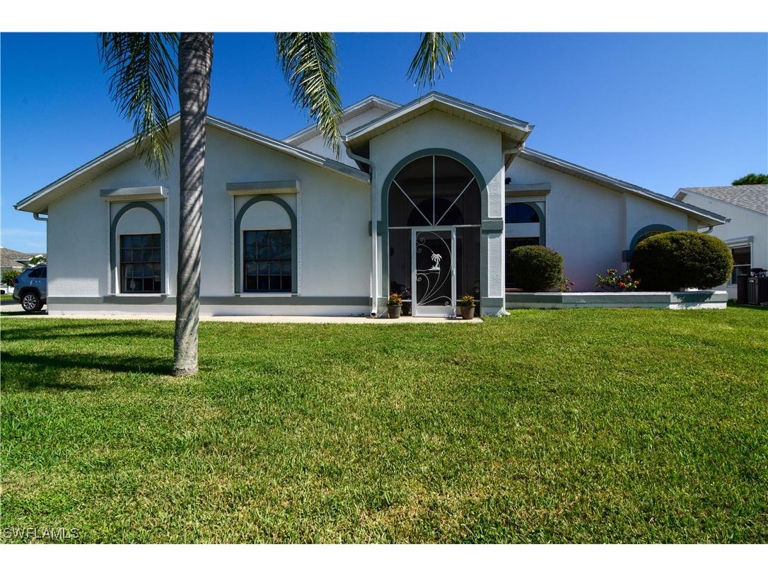 17500 Fan Palm Court North Fort Myers FL 33917 223070561 image1