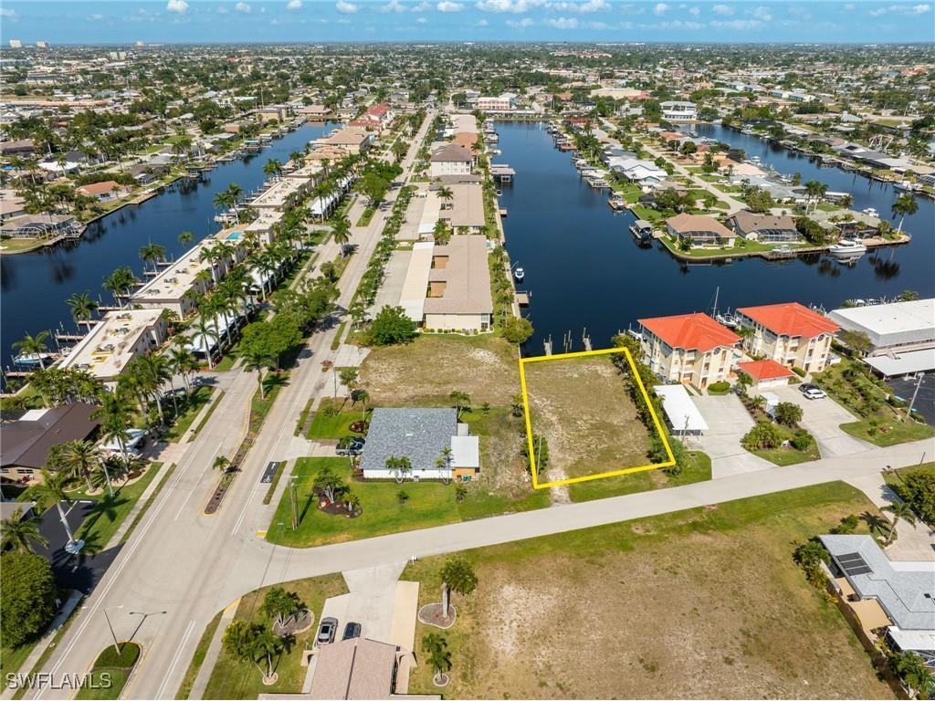 1751 Beach Parkway Cape Coral FL 33904 225031423 image1