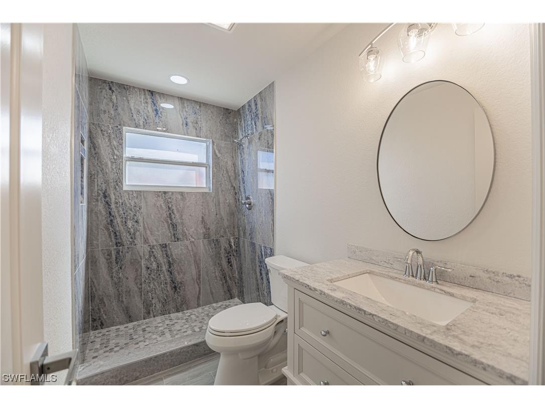 1753 Club House Road North Fort Myers FL 33917 223083607 image18