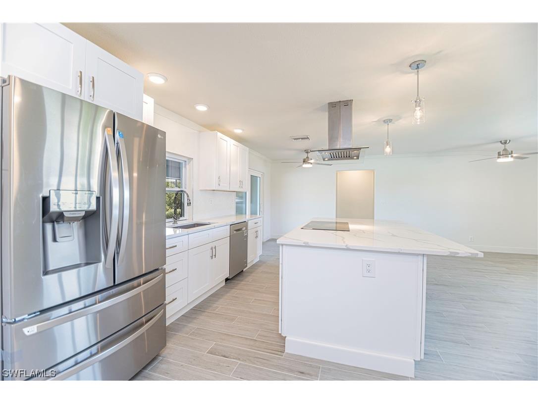 1753 Club House Road North Fort Myers FL 33917 223083607 image8