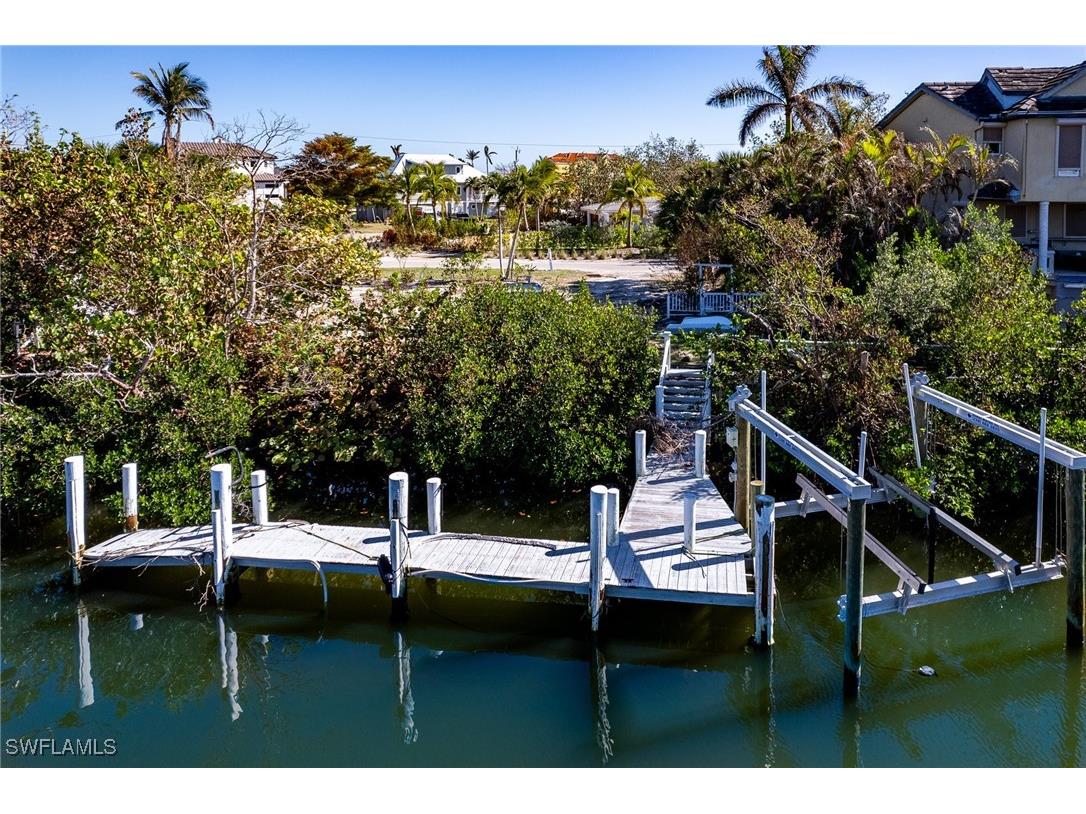 1755 Jewel Box Drive Sanibel FL 33957 224094699 image10