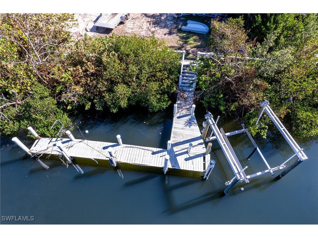 1755 Jewel Box Drive Sanibel FL 33957 224094699 image7