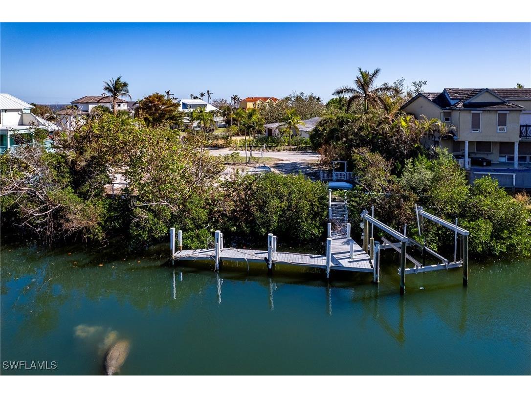 1755 Jewel Box Drive Sanibel FL 33957 224094699 image9