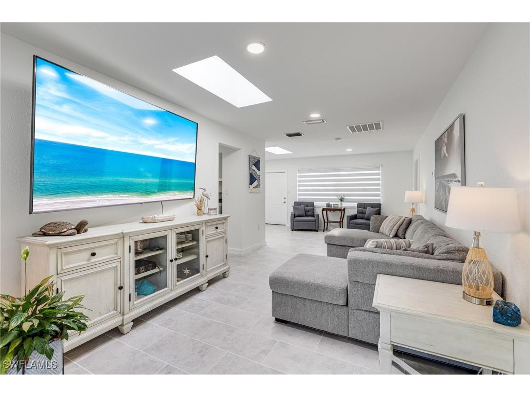 179 Hibiscus Drive Fort Myers Beach FL 33931 225045036 image8