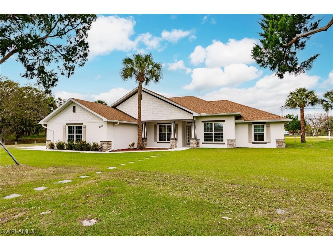 1790 Werner Drive, Alva, FL, 33920 MLS 224001963 Edina Realty