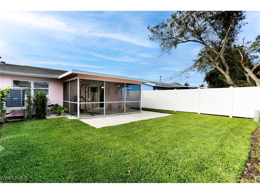 1793 Smugglers Cove #B Naples FL 34112 225044664 image18