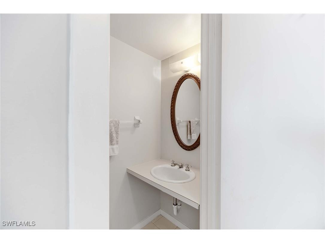 180 Seaview Court #814 Marco Island FL 34145 225044254 image16