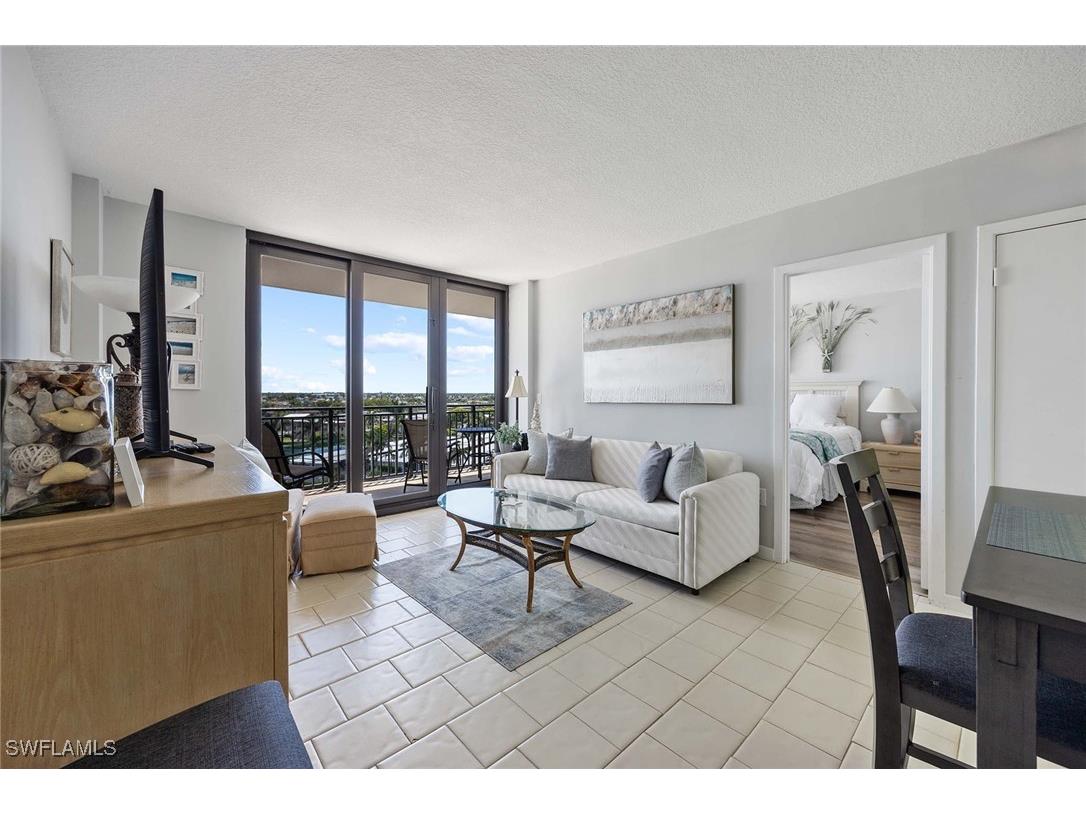 180 Seaview Court #814 Marco Island FL 34145 225044254 image4