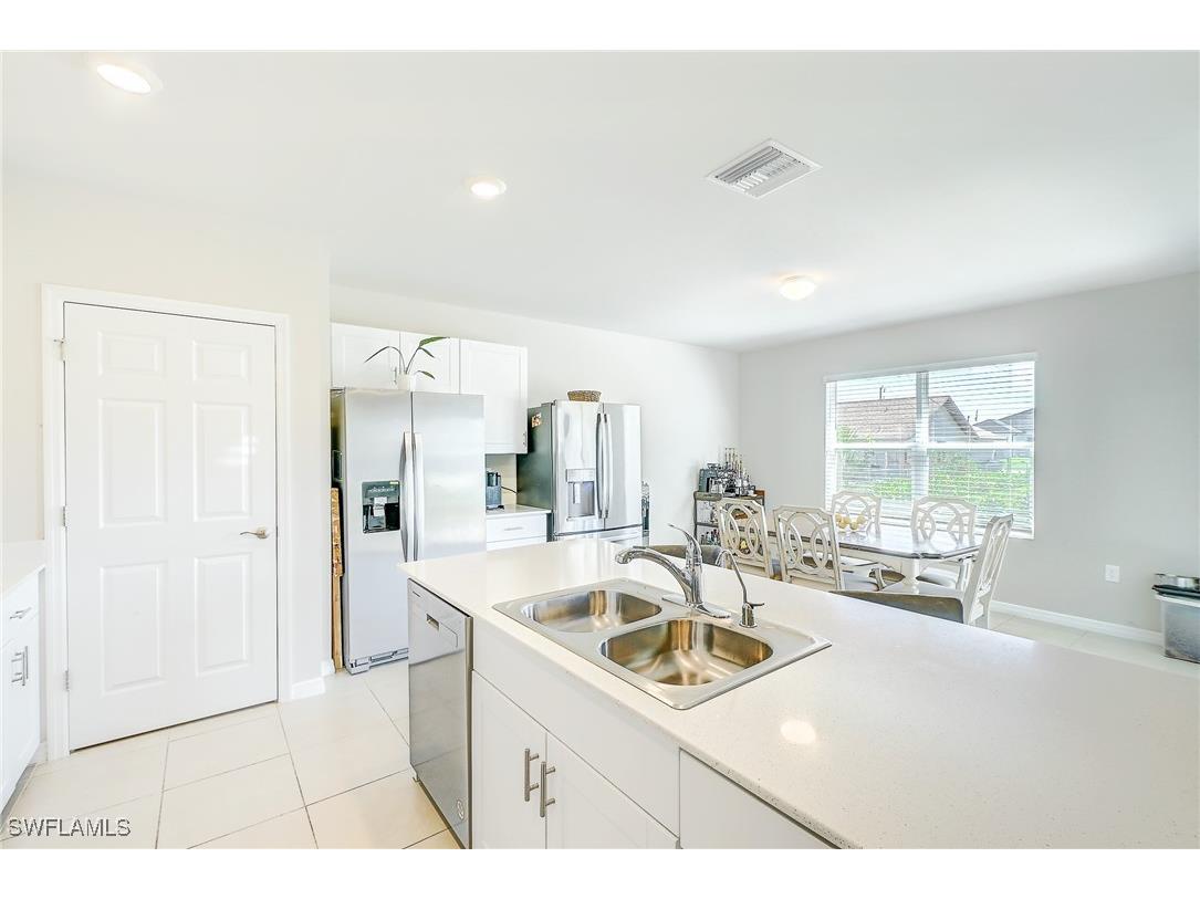 1801 NW 3rd Avenue Cape Coral FL 33993 225043287 image19