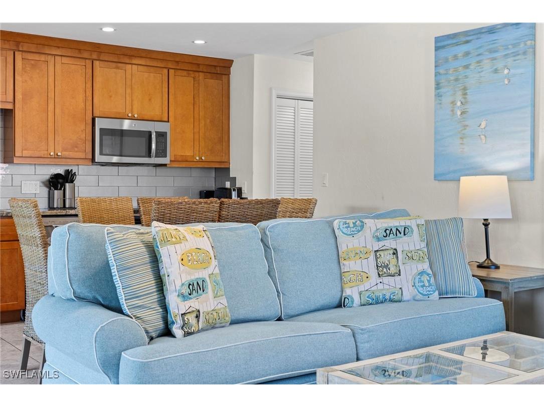 1811 Olde Middle Gulf Drive #1 Sanibel FL 33957 225024793 image10