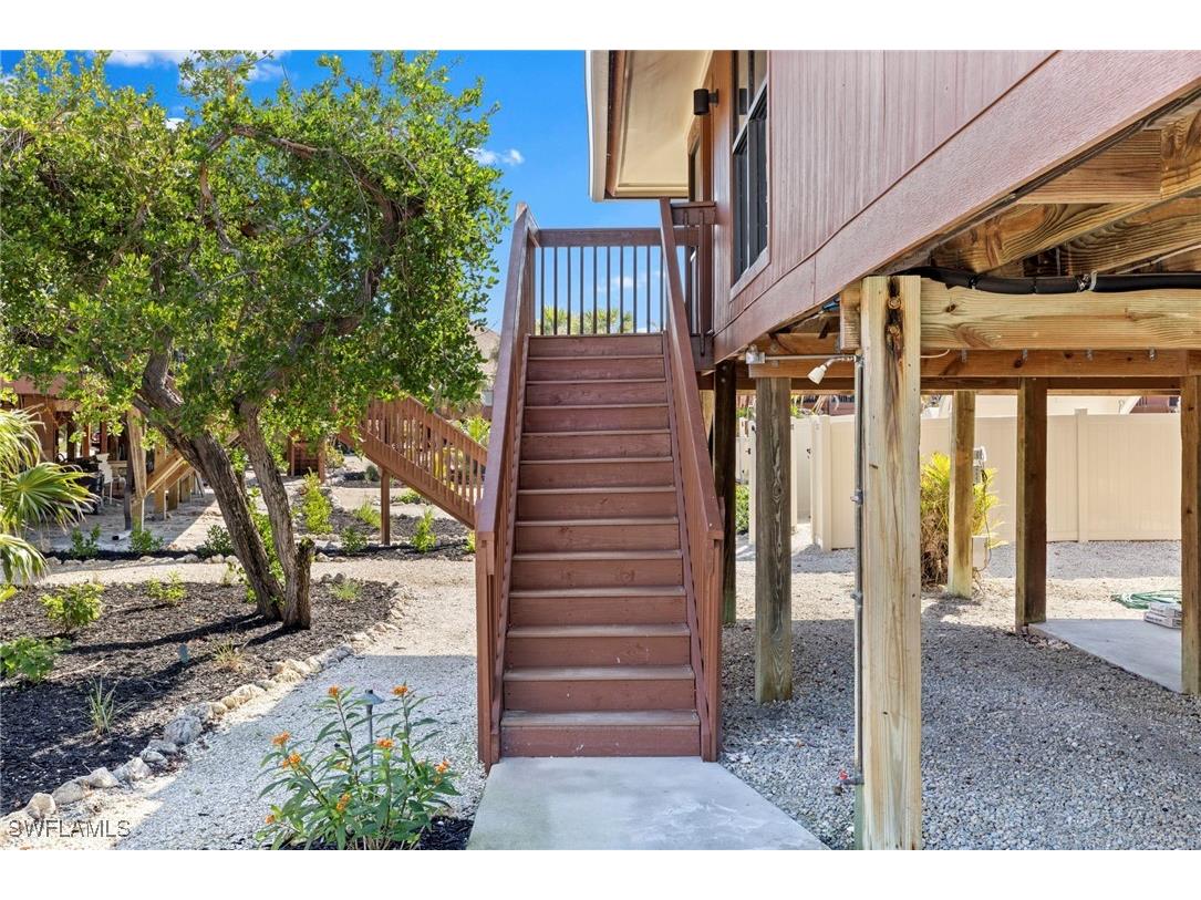 1811 Olde Middle Gulf Drive #1 Sanibel FL 33957 225024793 image22