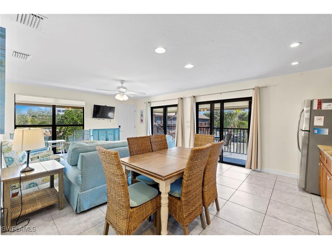 1811 Olde Middle Gulf Drive #1 Sanibel FL 33957 225024793 image3