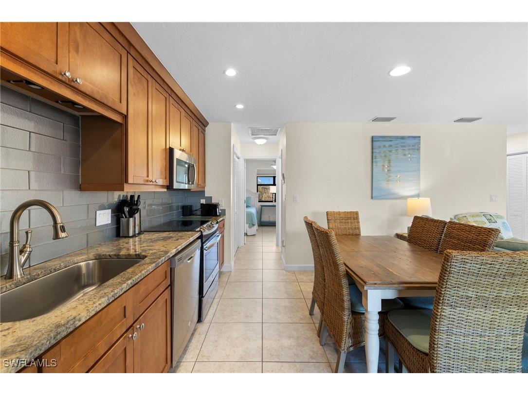 1811 Olde Middle Gulf Drive #1 Sanibel FL 33957 225024793 image7