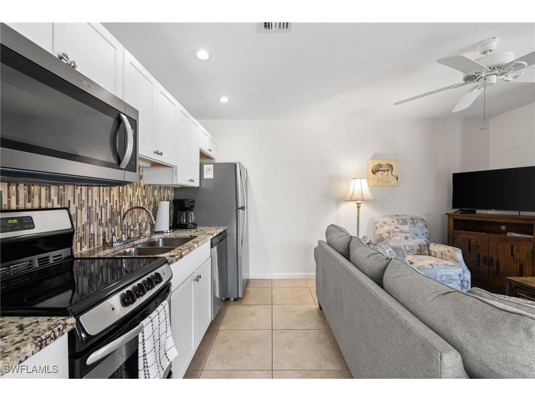 1811 Olde Middle Gulf Drive #10 Sanibel FL 33957 225019377 image10