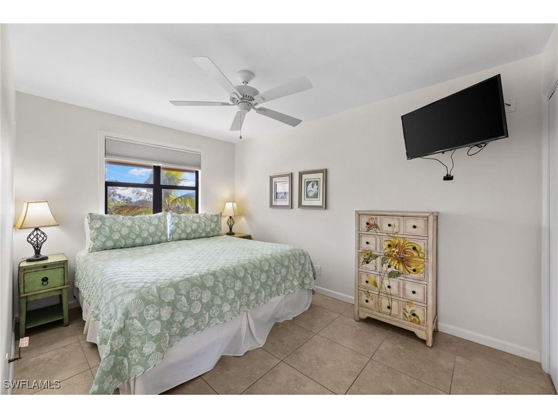 1811 Olde Middle Gulf Drive #10 Sanibel FL 33957 225019377 image14