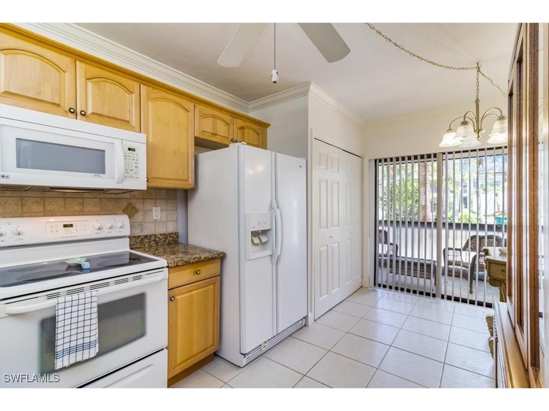 1816 Kings Lake Boulevard #101 Naples FL 34112 225033255 image10