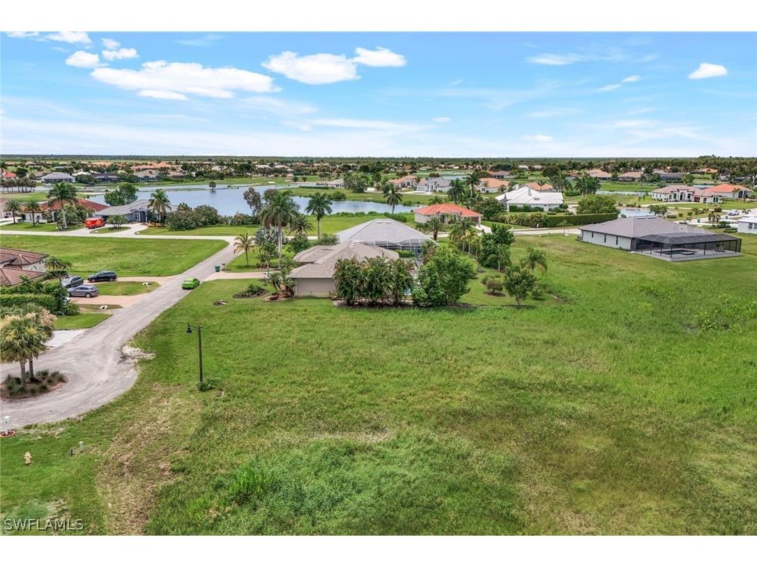 18181 Baywood Drive Naples FL 34114 224063011 image4