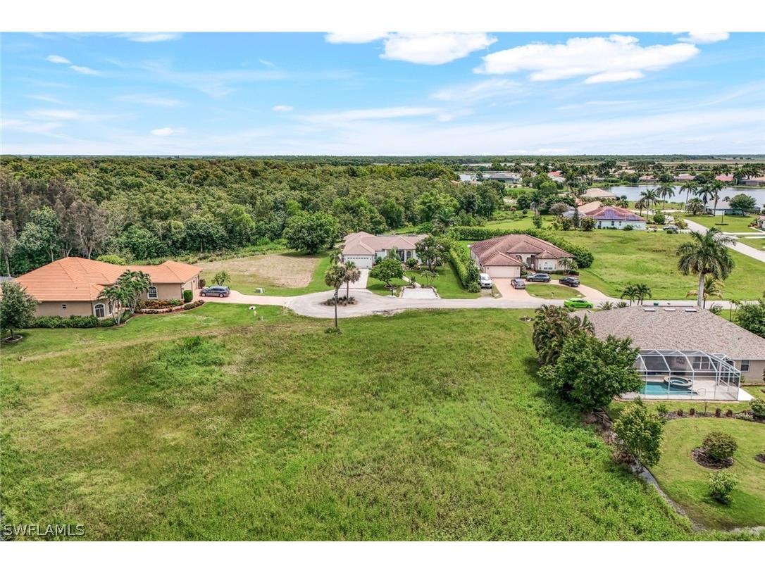 18181 Baywood Drive Naples FL 34114 224063011 image8