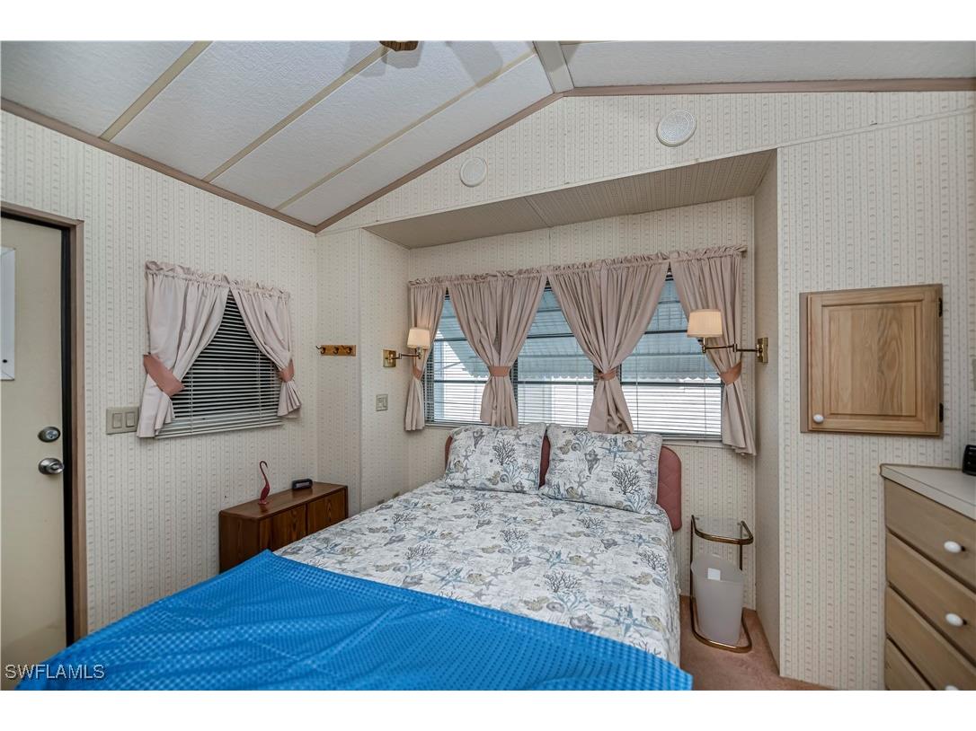 182 Caravan Circle North Fort Myers FL 33903 225033530 image10