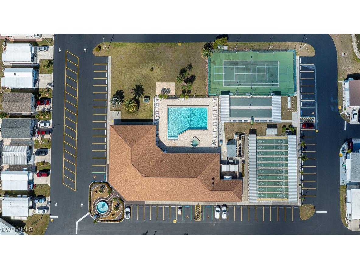 182 Caravan Circle North Fort Myers FL 33903 225033530 image21