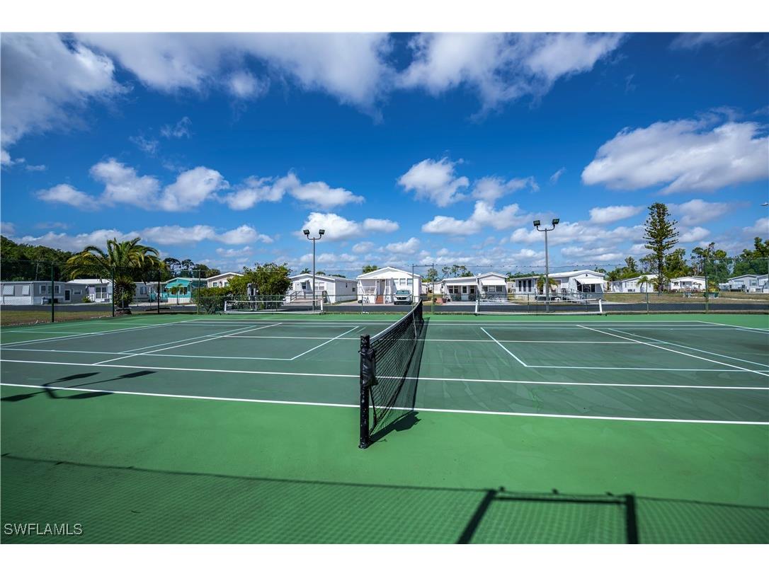 182 Caravan Circle North Fort Myers FL 33903 225033530 image23