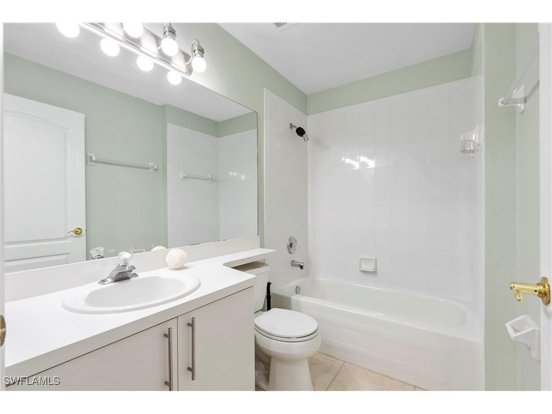 182 Newport Drive #1003 Naples FL 34114 225020393 image17