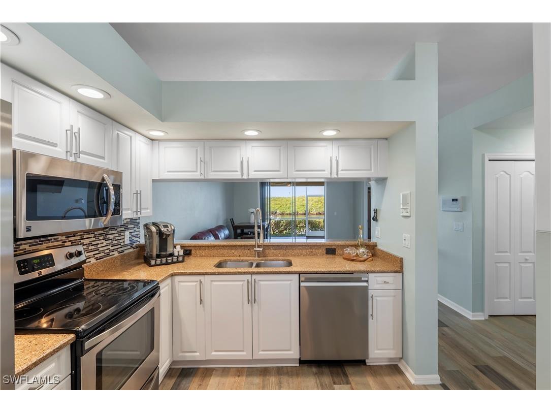 182 Newport Drive #1003 Naples FL 34114 225020393 image9