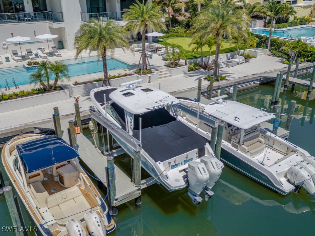 1820 Gulf Shore Boulevard N #202 Naples FL 34102 225047538 image3