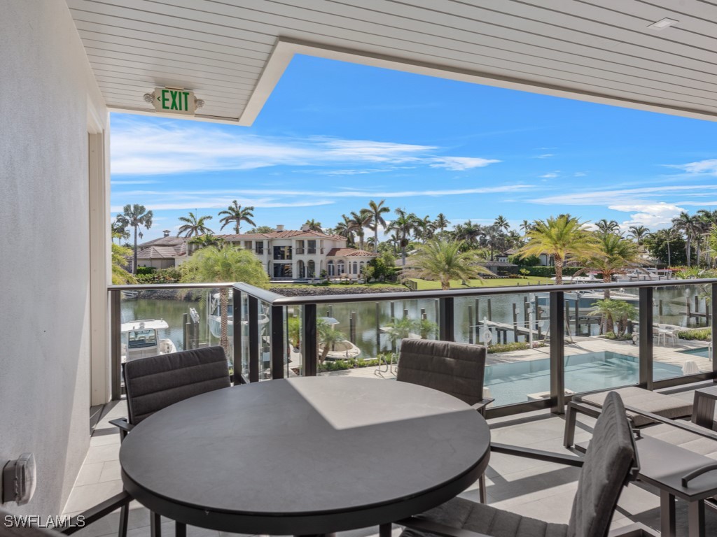 1820 Gulf Shore Boulevard N #202 Naples FL 34102 225047538 image8