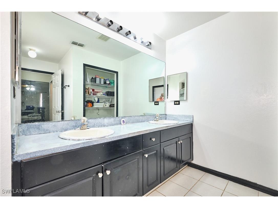 1826 NE 17th Place Cape Coral FL 33909 225044009 image27