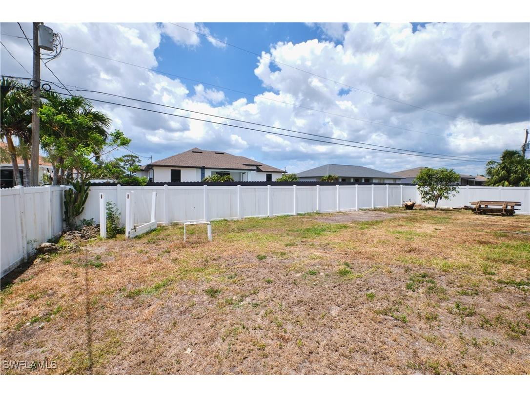 1826 NE 17th Place Cape Coral FL 33909 225044009 image44