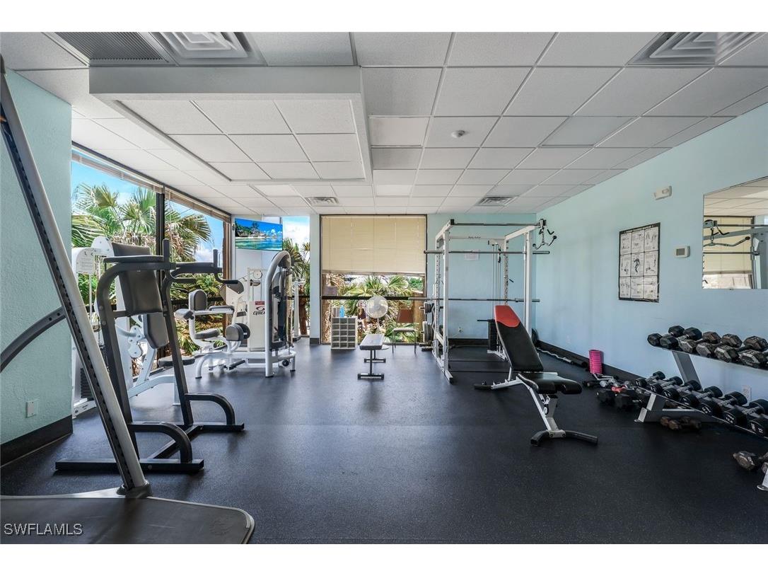 1828 Pine Valley Drive #101 Fort Myers FL 33907 224077326 image22