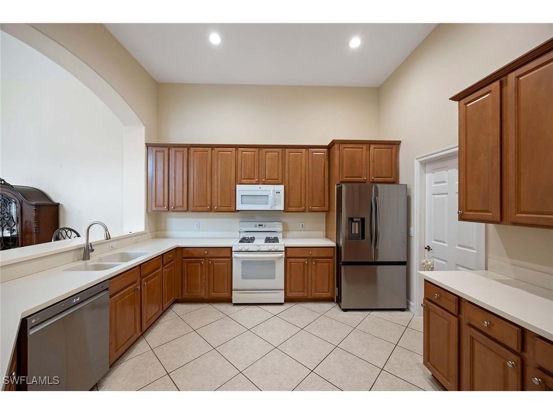 1833 Tarpon Bay Drive S #73 Naples FL 34119 225031573 image11