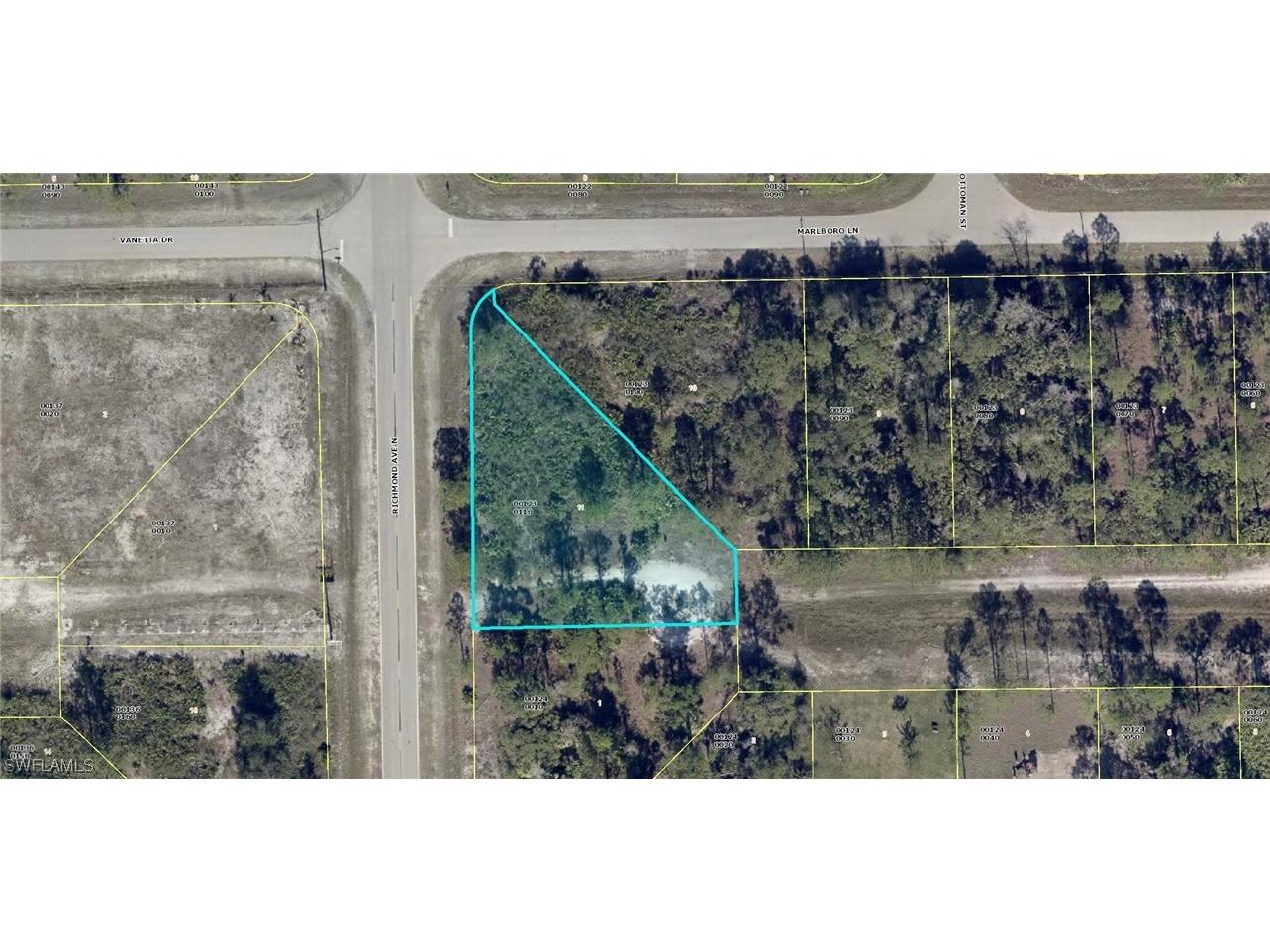 1838 Richmond Avenue N Lehigh Acres FL 33972 223068014 image1