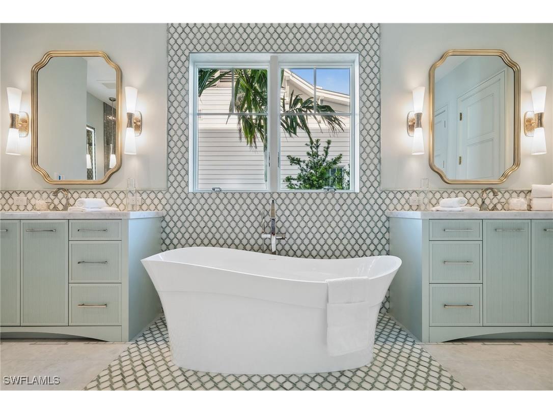 187 10th Avenue S Naples FL 34102 225001455 image25