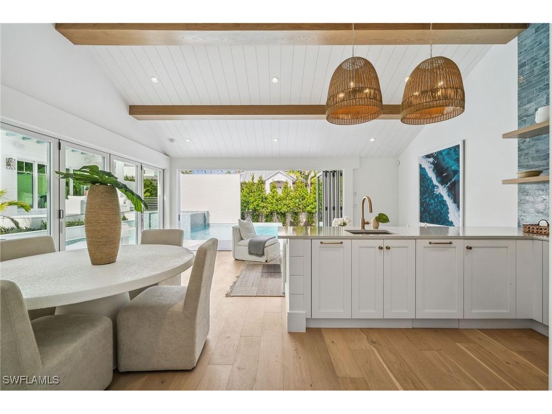 187 10th Avenue S Naples FL 34102 225001455 image28