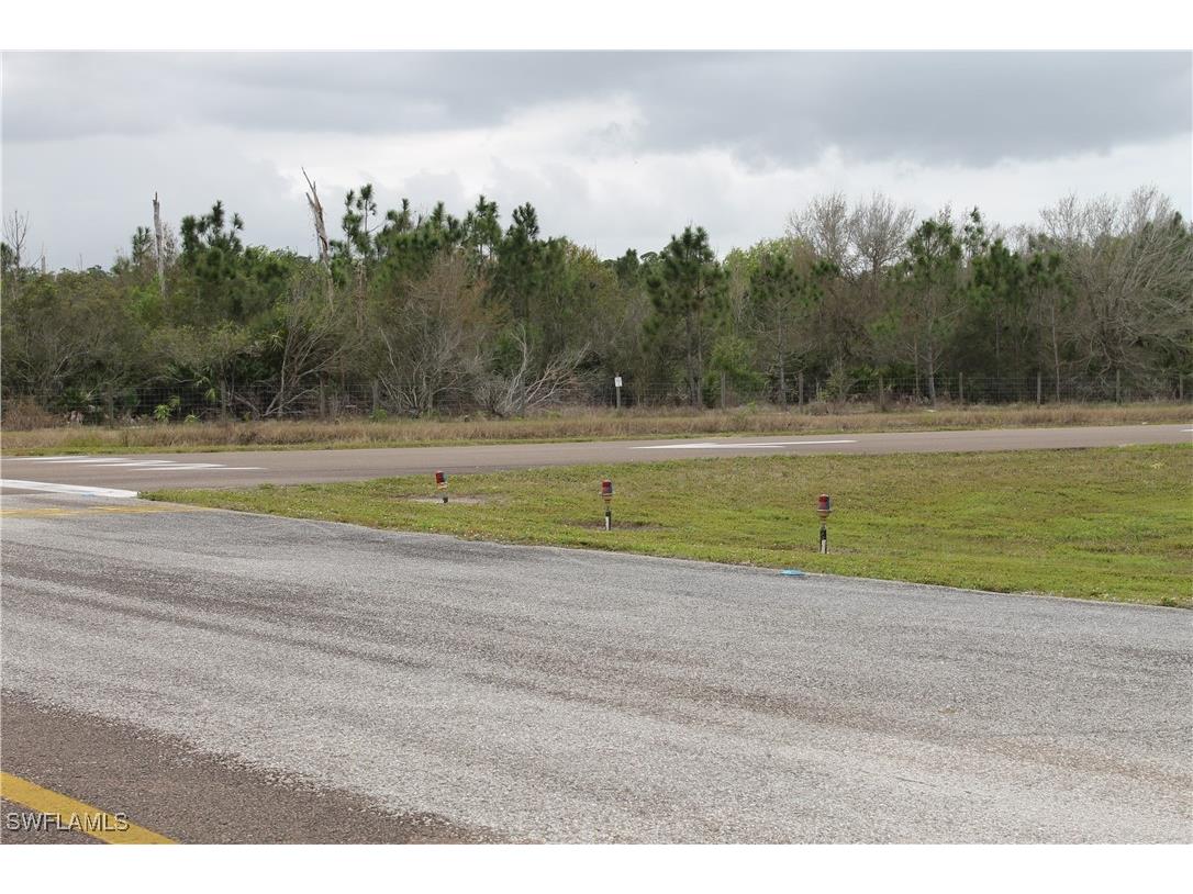 18787 Baseleg Avenue North Fort Myers FL 33917 224102285 image42