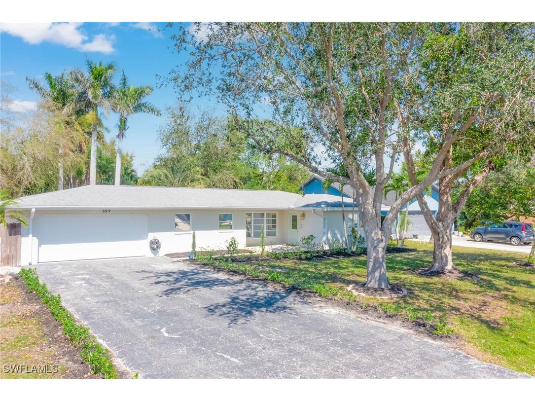 189 Mentor Drive Naples FL 34110 225022931 image1
