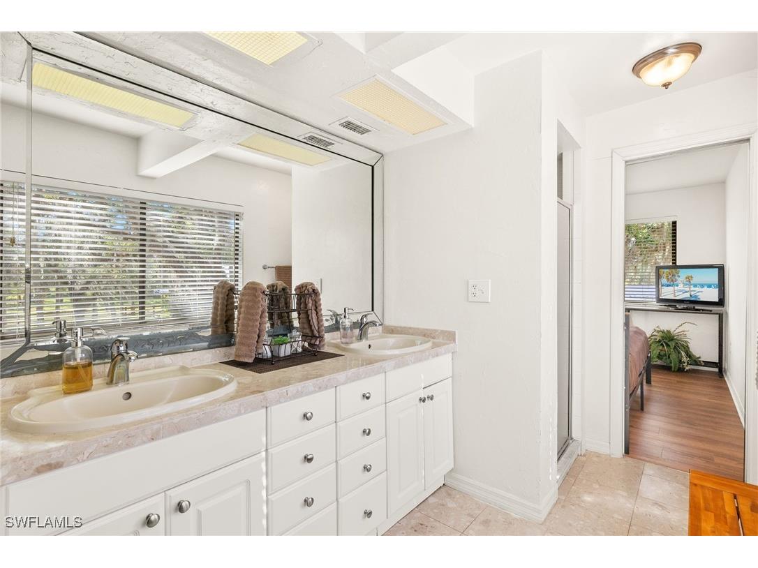 18925 S River Road Alva FL 33920 225035694 image34