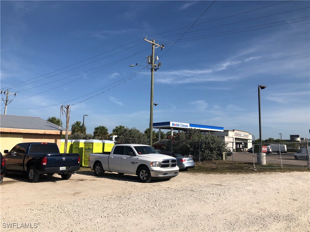  North Fort Myers FL 33917 225040042 image10